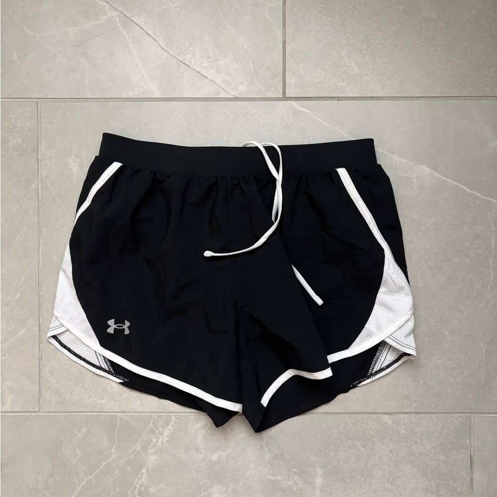 Under Armour Athletic Shorts Black and White Lightweight Design